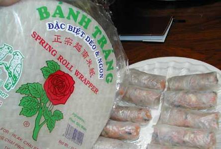 Bánh tráng chả giò